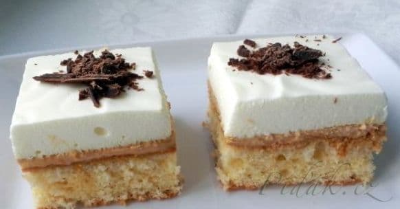 1. obrázek Karamelové smetanové řezy