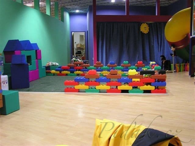 1. obrázek Bambule- dětský koutek- Průhonice- s hlídáním