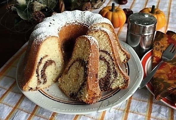 1. obrázek Bábovka z pomazánkového másla 