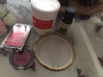 2. obrázek Domácí lesk na rty by Romča 