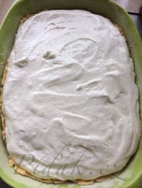 4. obrázek Koláč z drobenkového těsta se švestkami a tvarohem