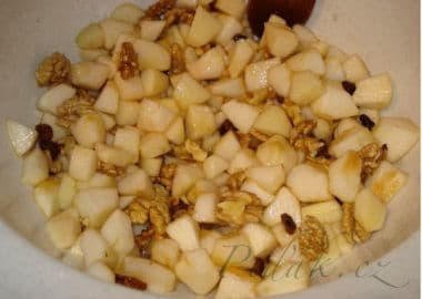 2. obrázek Jablko-ořecho-rozinková "Rychlejška"