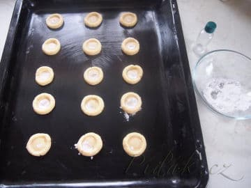 3. obrázek Křehké sádlové koláčky - recept z roku 1936