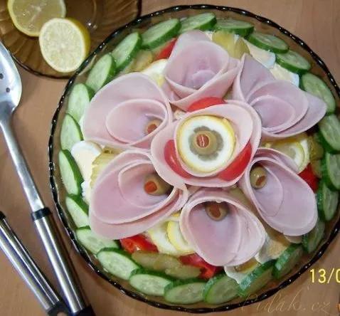 1. obrázek Bramborový salát - vynikající 
