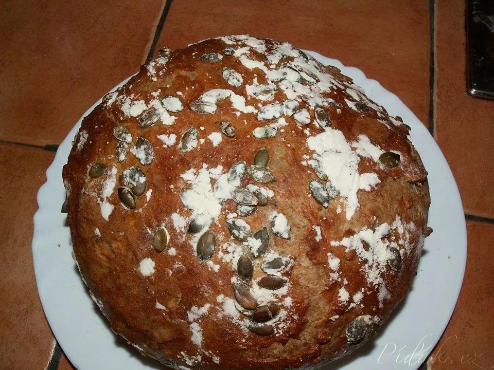1. obrázek Kváskový žitný chléb