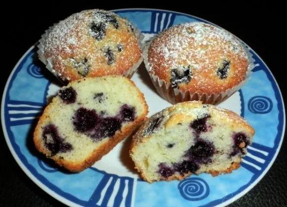 1. obrázek Jednoduché muffiny s borůvkami