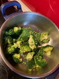 5. obrázek Quiche s brokolicí, slaninou a hráškem by Romča