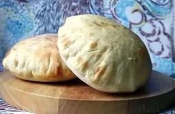 Pitta chléb