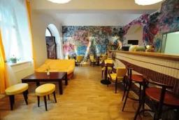 4. obrázek Barevná kavárna na Londýnské - Praha