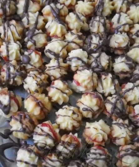 1. obrázek Máslové kytičky - vánoční 1. obrázek Máslové kytičky - vánoční