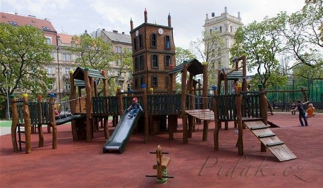 1. obrázek Dětské hřiště u Vodárny- Praha 1. obrázek Dětské hřiště u Vodárny- Praha