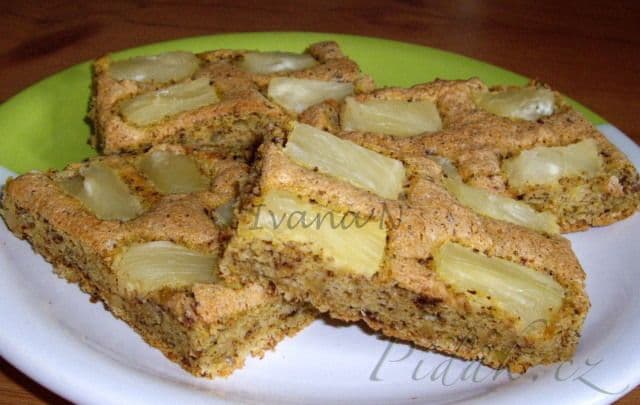 1. obrázek Čokoládové řezy s ananasem 1. obrázek Čokoládové řezy s ananasem