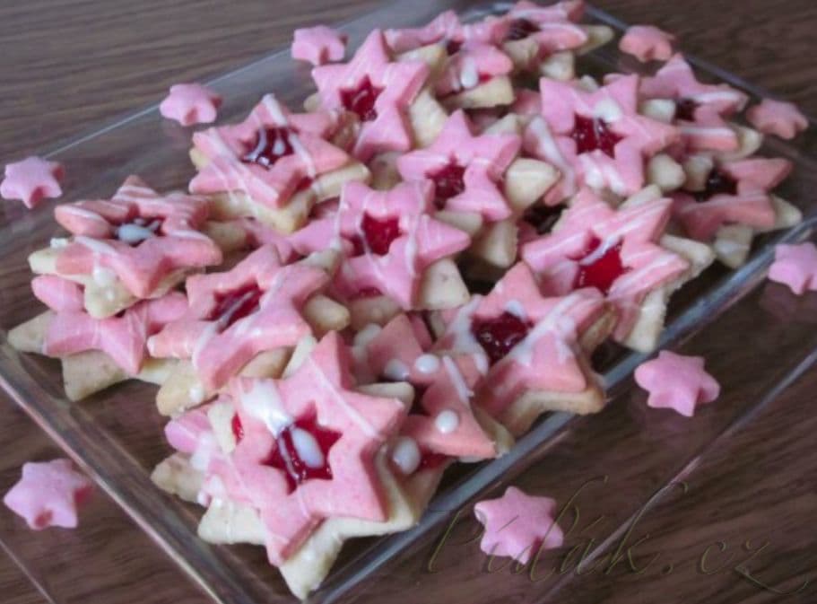 1. obrázek Orechovo-malinové hviezdičky 1. obrázek Orechovo-malinové hviezdičky