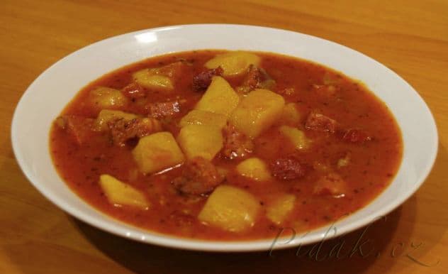 1. obrázek Buřtguláš 1. obrázek Buřtguláš