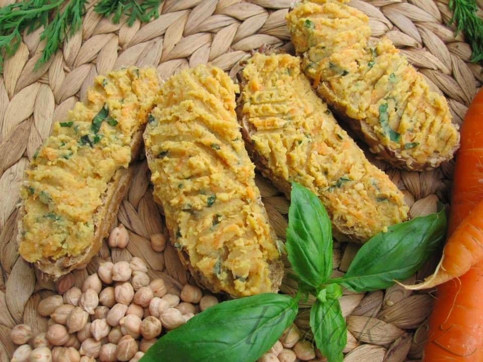 1. obrázek Cizrno-mrkvová pomazánka 1. obrázek Cizrno-mrkvová pomazánka