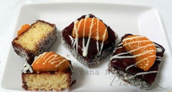 1. obrázek Recept - Medové kostky v kokosu 1. obrázek Recept - Medové kostky v kokosu