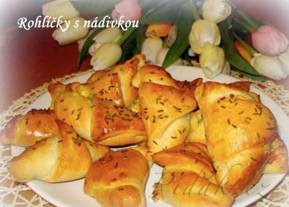 1. obrázek Plněné rohlíčky 1. obrázek Plněné rohlíčky