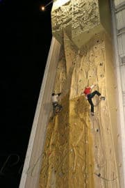 3. obrázek Lezecká stěna Strahov- Praha 3. obrázek Lezecká stěna Strahov- Praha