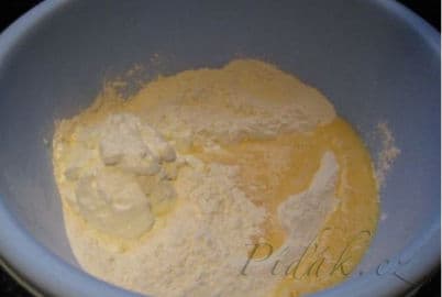 2. obrázek Vaľkaná štrúdľa z celej smotany 2. obrázek Vaľkaná štrúdľa z celej smotany