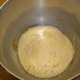 5. obrázek Cinnamon buns - skořicové rolky 5. obrázek Cinnamon buns - skořicové rolky