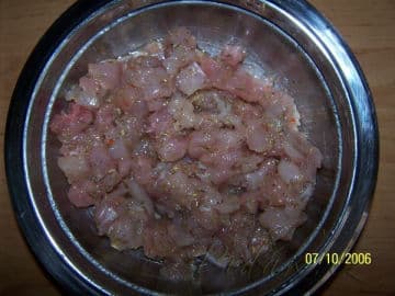 2. obrázek Těstoviny s kuřecím masem a smetanovou omáčkou 2. obrázek Těstoviny s kuřecím masem a smetanovou omáčkou