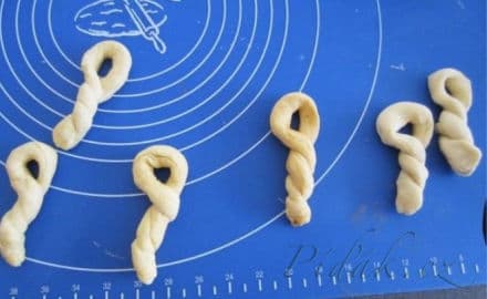 2. obrázek Skořicové uzlíčky 2. obrázek Skořicové uzlíčky