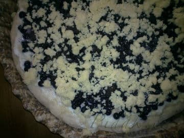 2. obrázek Borůvkový kynutý koláč s tvarohem 2. obrázek Borůvkový kynutý koláč s tvarohem