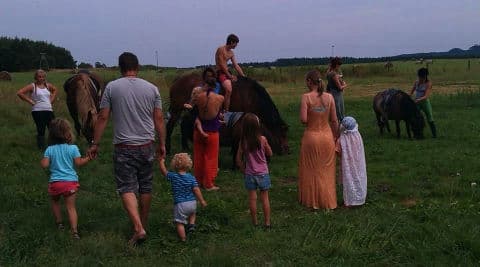 3. obrázek Lesní mateřská školka Mezi lesy - Česká lípa 3. obrázek Lesní mateřská školka Mezi lesy - Česká lípa