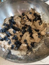 2. obrázek Borůvkové scones ze špaldy 2. obrázek Borůvkové scones ze špaldy