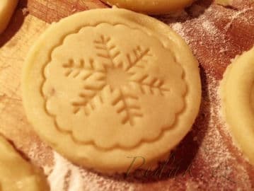 4. obrázek Pratetinčino rozplývající se linecké by Romča 4. obrázek Pratetinčino rozplývající se linecké by Romča