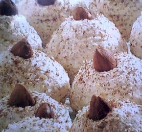 2. obrázek Oříšková ňadérka 2. obrázek Oříšková ňadérka