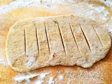 4. obrázek Makové rohlíčky a věnečky z datlového těsta 4. obrázek Makové rohlíčky a věnečky z datlového těsta