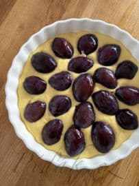 2. obrázek Rychlý dobrý švestkový koláč se švestkami 2. obrázek Rychlý dobrý švestkový koláč se švestkami