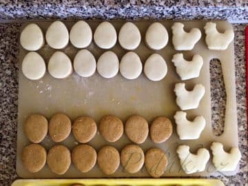 2. obrázek Velikonoční perníčky s postupem na zdobení 2. obrázek Velikonoční perníčky s postupem na zdobení