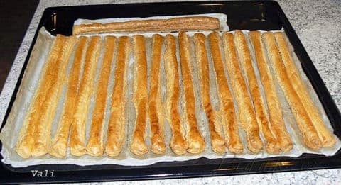 3. obrázek Roláda z listového těsta 3. obrázek Roláda z listového těsta