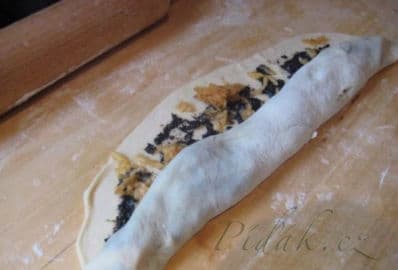 12. obrázek Vaľkaná štrúdľa z celej smotany 12. obrázek Vaľkaná štrúdľa z celej smotany