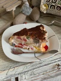 2. obrázek Nepečený ovocný dort s mascarpone a zakysanou smetanou 2. obrázek Nepečený ovocný dort s mascarpone a zakysanou smetanou