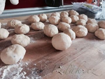 Obrázek Těsta na ovocné knedlíky - recepty z roku 1924