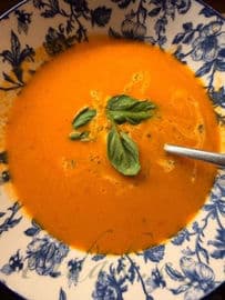 Obrázek Krémová rajčatová polévka jako z Albert menu boxu