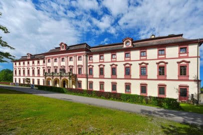 Obrázek NZM Ohrada – lovecko-lesnické muzeum u hlubocké zoo