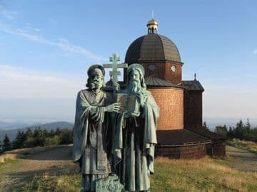 Obrázek Radhošť - kaple a socha Radegasta